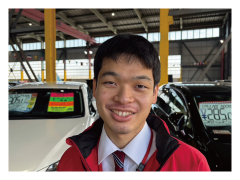 スタッフの画像